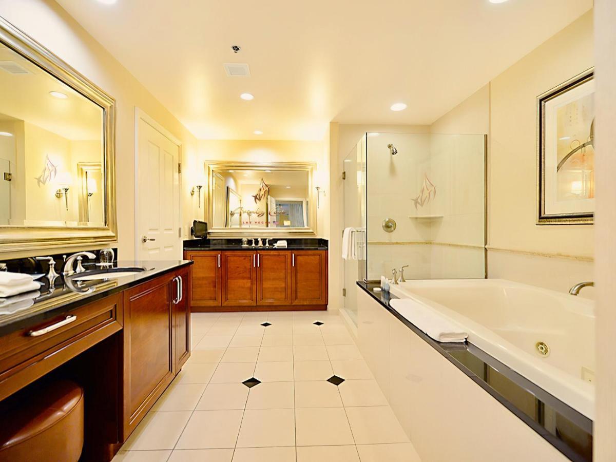 Amalz 1 Bedroom 2 Bathroom Balcony Suites At Mgm Signature ! Las Vegas Luaran gambar