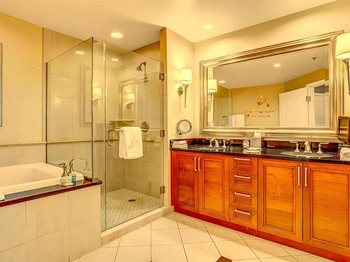 Amalz 1 Bedroom 2 Bathroom Balcony Suites At Mgm Signature ! Las Vegas Luaran gambar